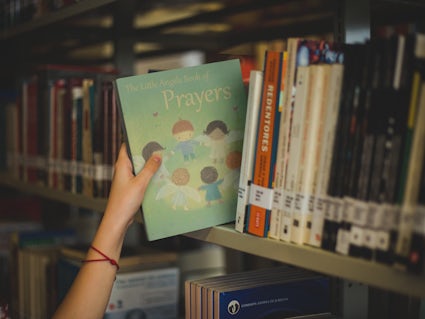 THE LITTLE ANGELS BOOK OF PRAYERS BY ELENA PASQUALI - Image 2